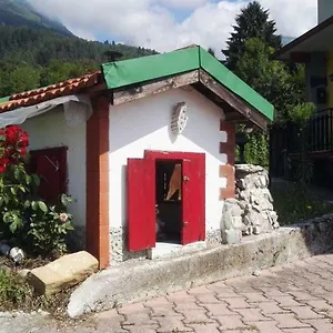 Tisoi Bed & Breakfast